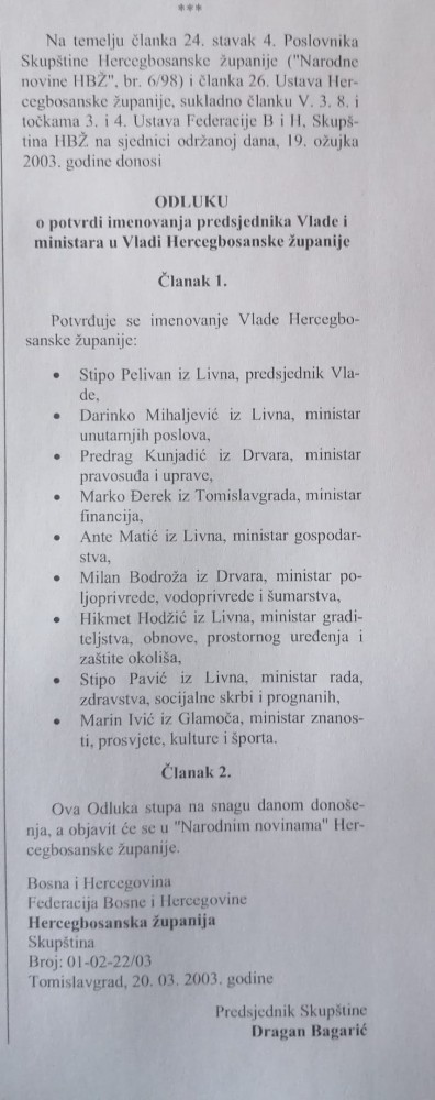 vlada_2003.jpg vlada_2003.jpg